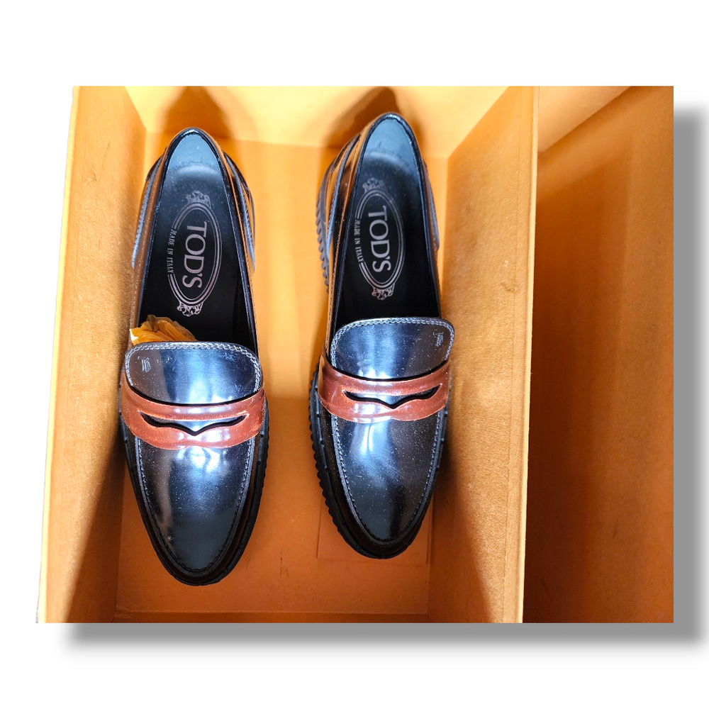 Tod's Black Patent Leather Penny Loafers with Brown Keeper Women’s Size 36 - Picture 4 of 16